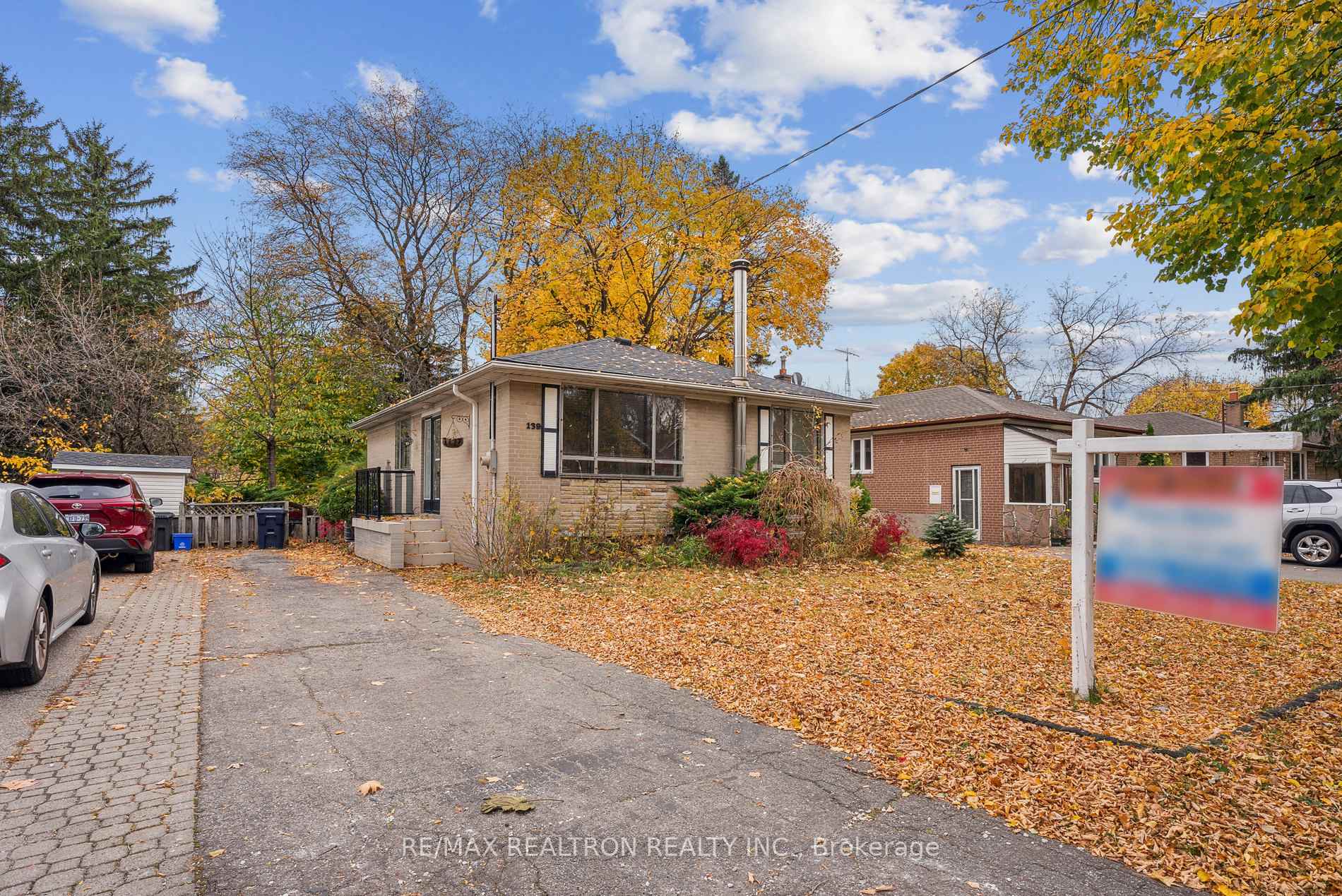 139 Pandora Circ, Toronto, ON M1H1V8 | 3 Bedroom 2 Bathroom Detached House | Image 3