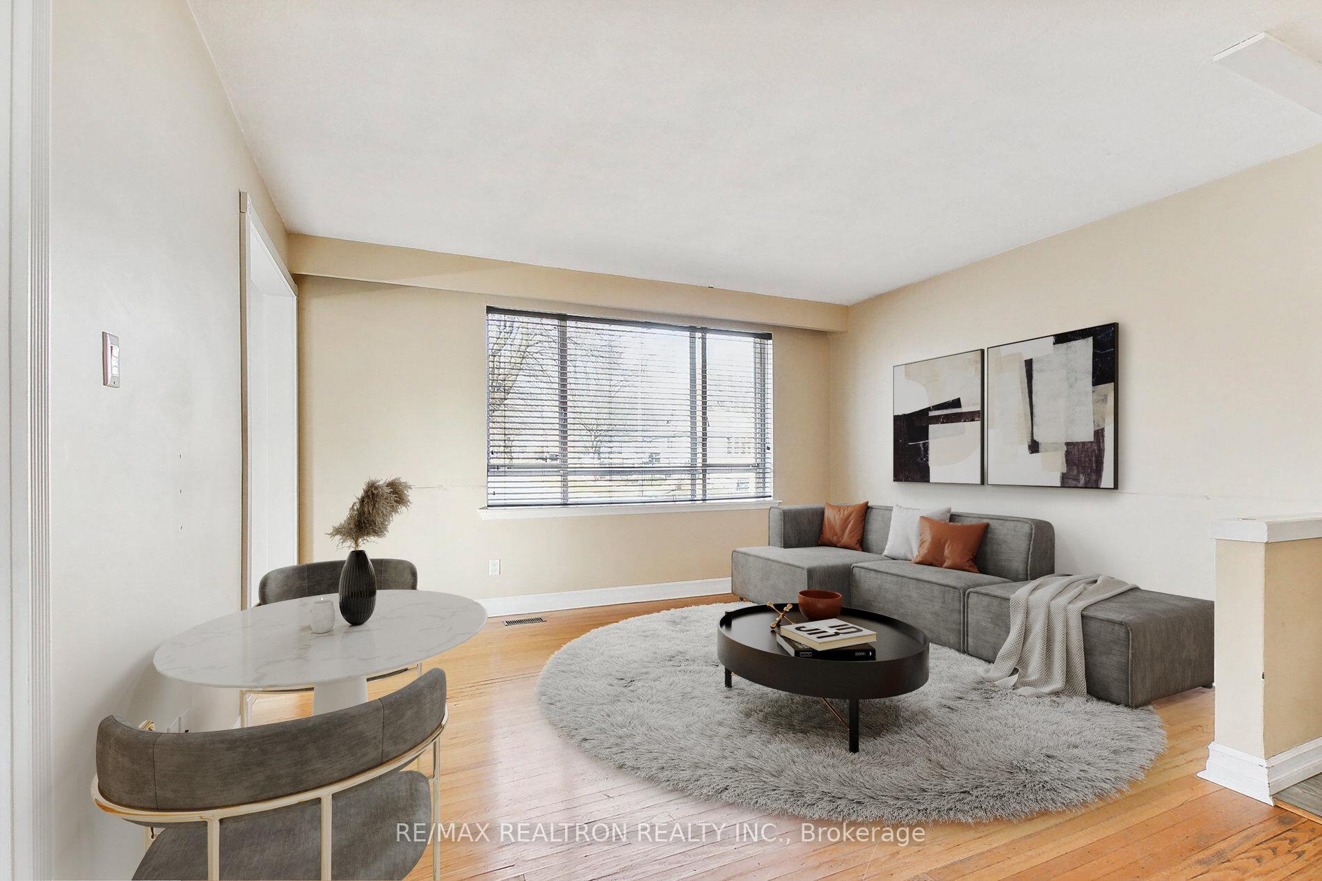 139 Pandora Circ, Toronto, ON M1H1V8 | 3 Bedroom 2 Bathroom Detached House | Image 5