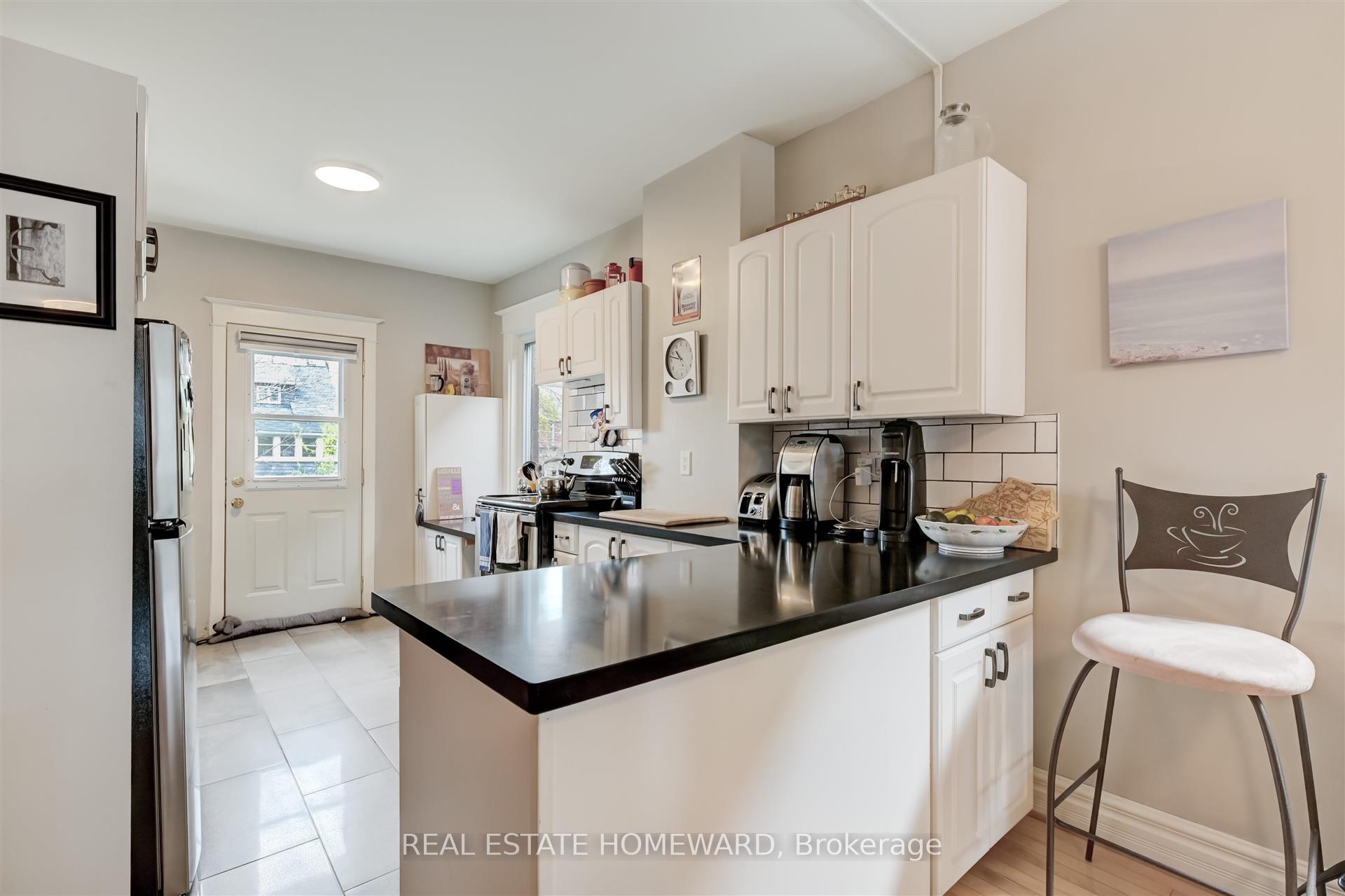 167 Wineva Ave, Toronto, ON M4E2T5 | 3 Bedroom 4 Bathroom Detached House | Image 7