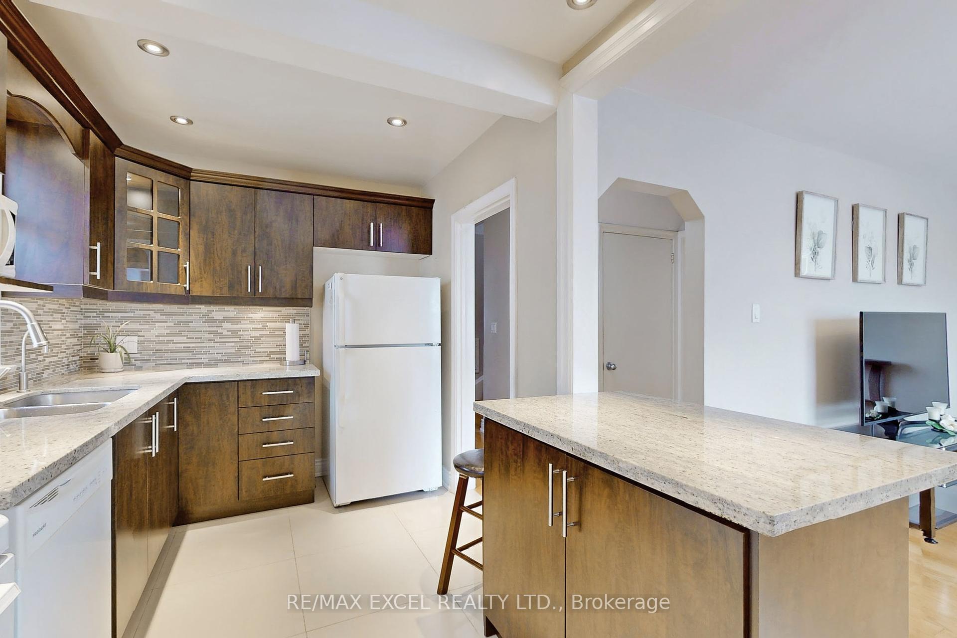 57 Ellington Dr, Toronto, ON M1R3X6 | 3 Bedroom 2 Bathroom Detached House | Image 12