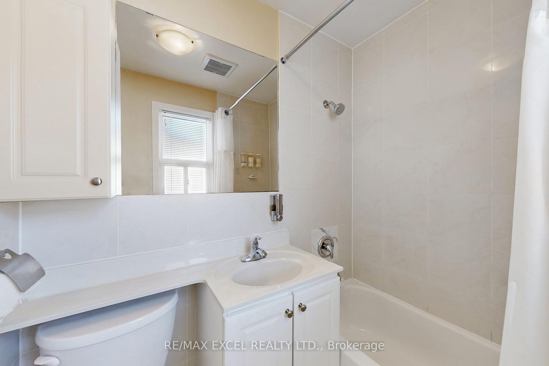 57 Ellington Dr, Toronto, ON M1R3X6 | 3 Bedroom 2 Bathroom Detached House | Image 16