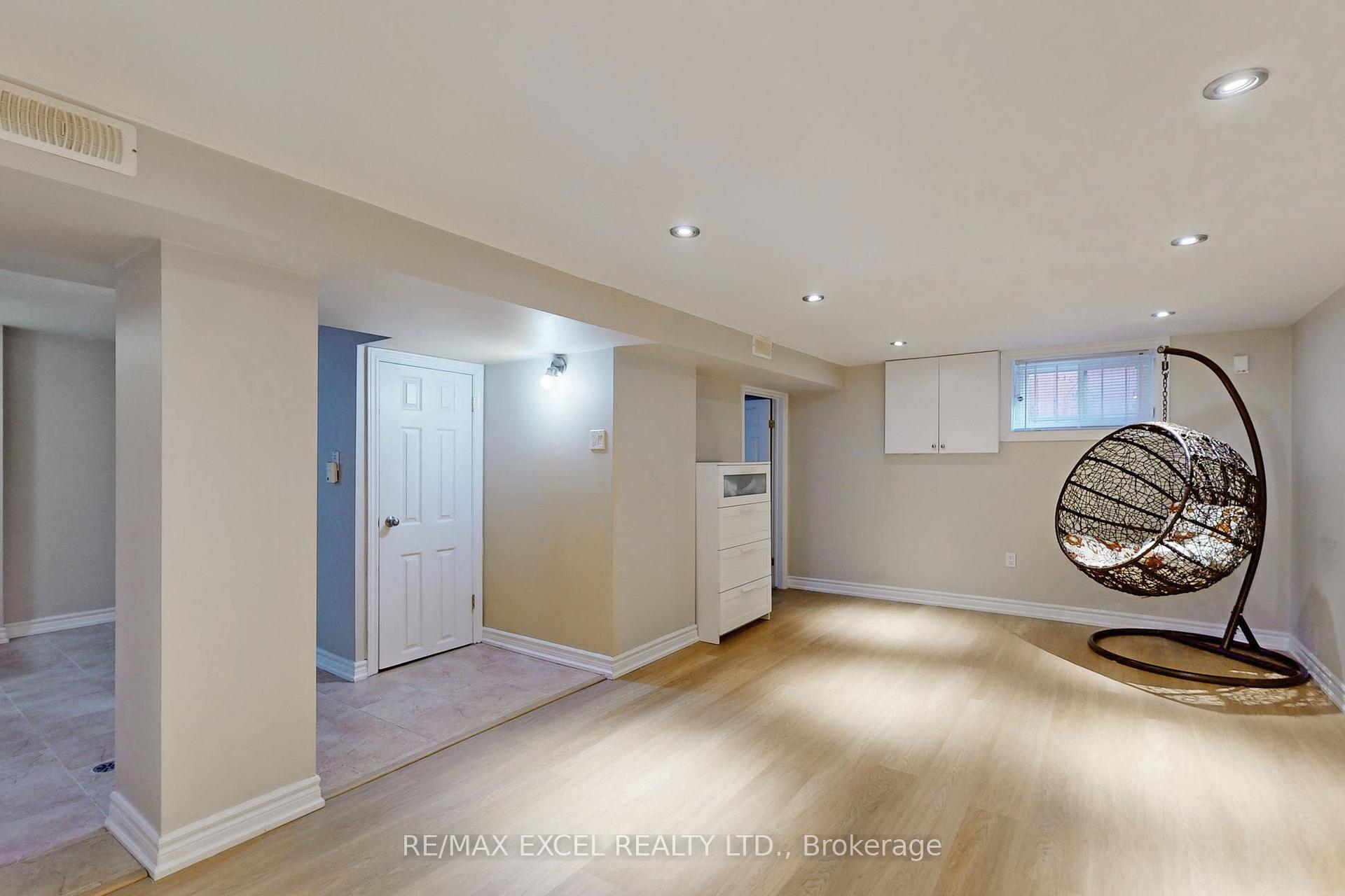 57 Ellington Dr, Toronto, ON M1R3X6 | 3 Bedroom 2 Bathroom Detached House | Image 23