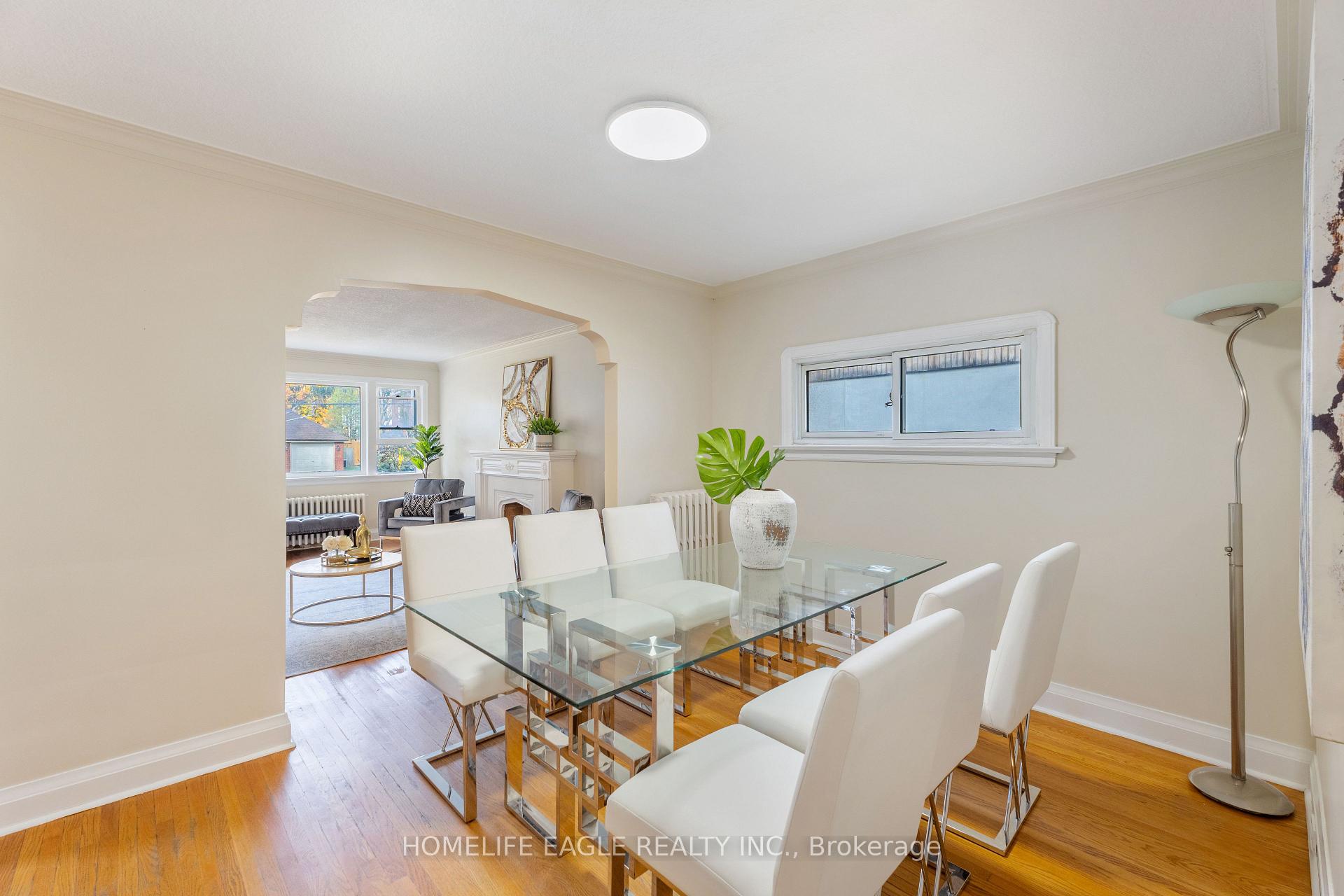 73 Fishleigh Dr, Toronto, ON M1N1H3 | 3 Bedroom 2 Bathroom Detached House | Image 4