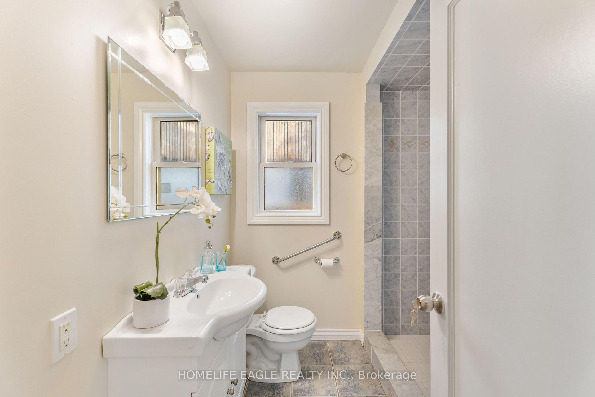 73 Fishleigh Dr, Toronto, ON M1N1H3 | 3 Bedroom 2 Bathroom Detached House | Image 9