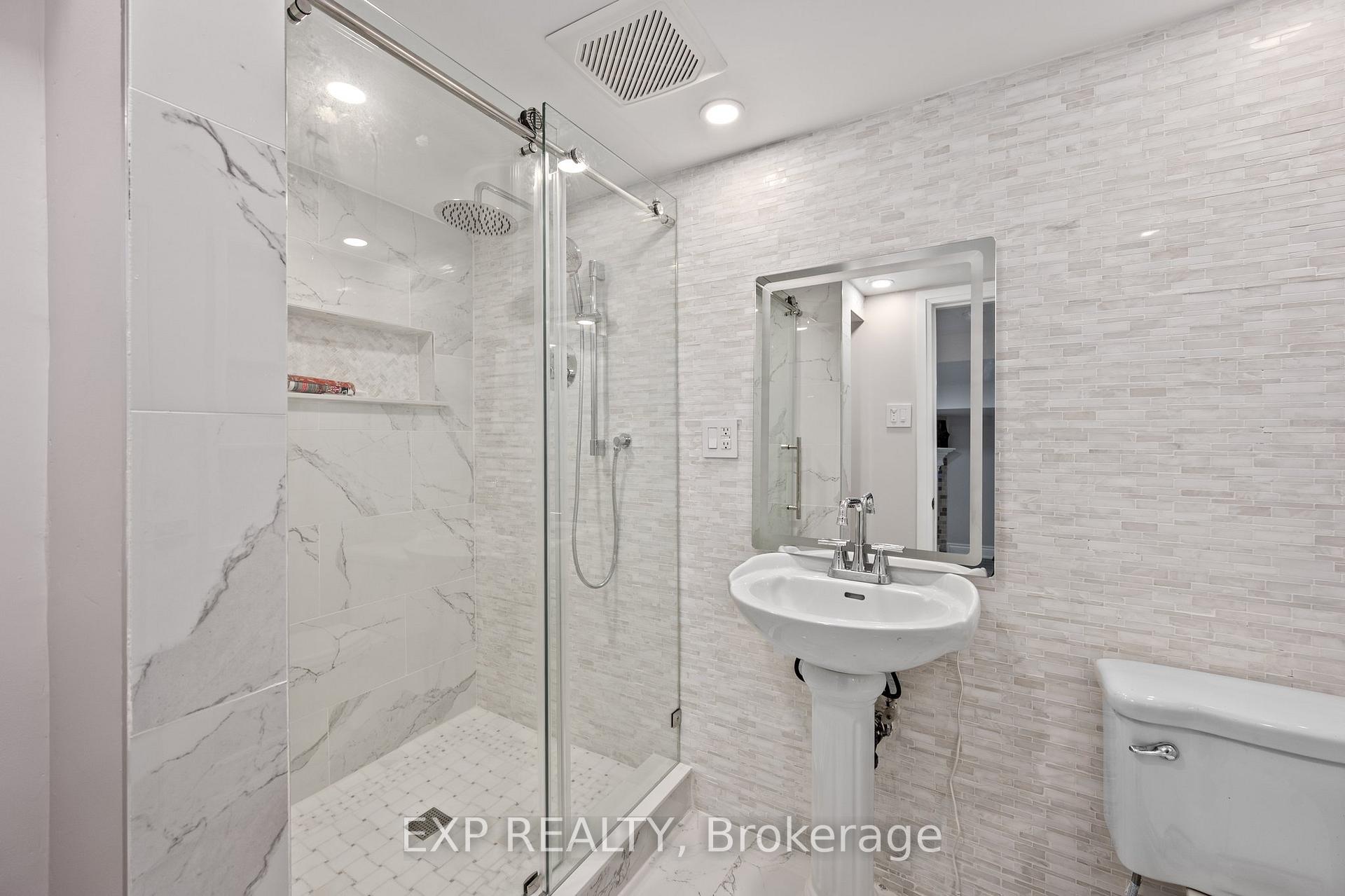 104 Natal Ave, Toronto, ON M1N3V6 | 2 Bedroom 2 Bathroom Detached House | Image 25