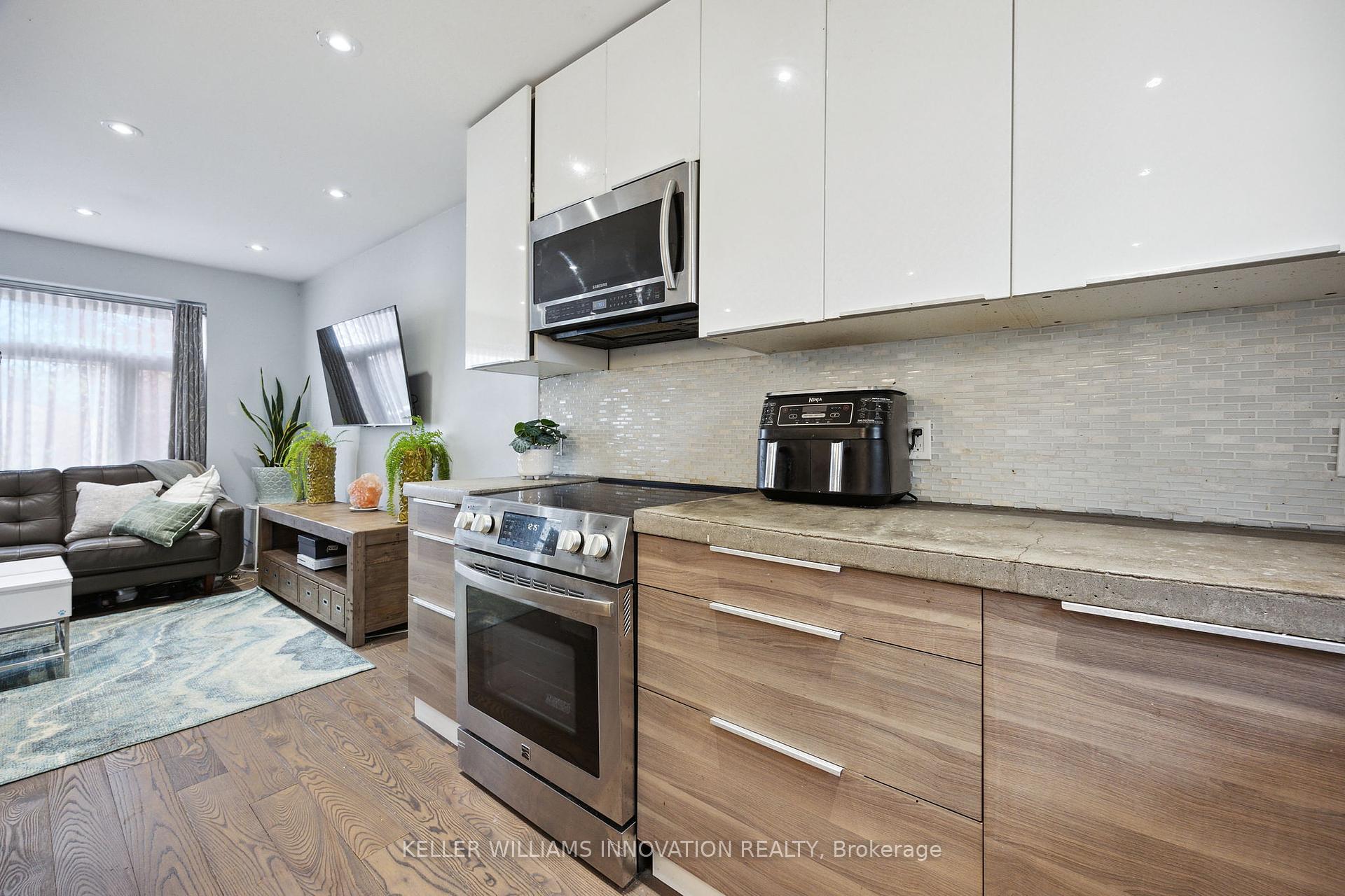 76 Phillip Ave, Toronto, ON M1N3R2 | 3 Bedroom 3 Bathroom Detached House | Image 7