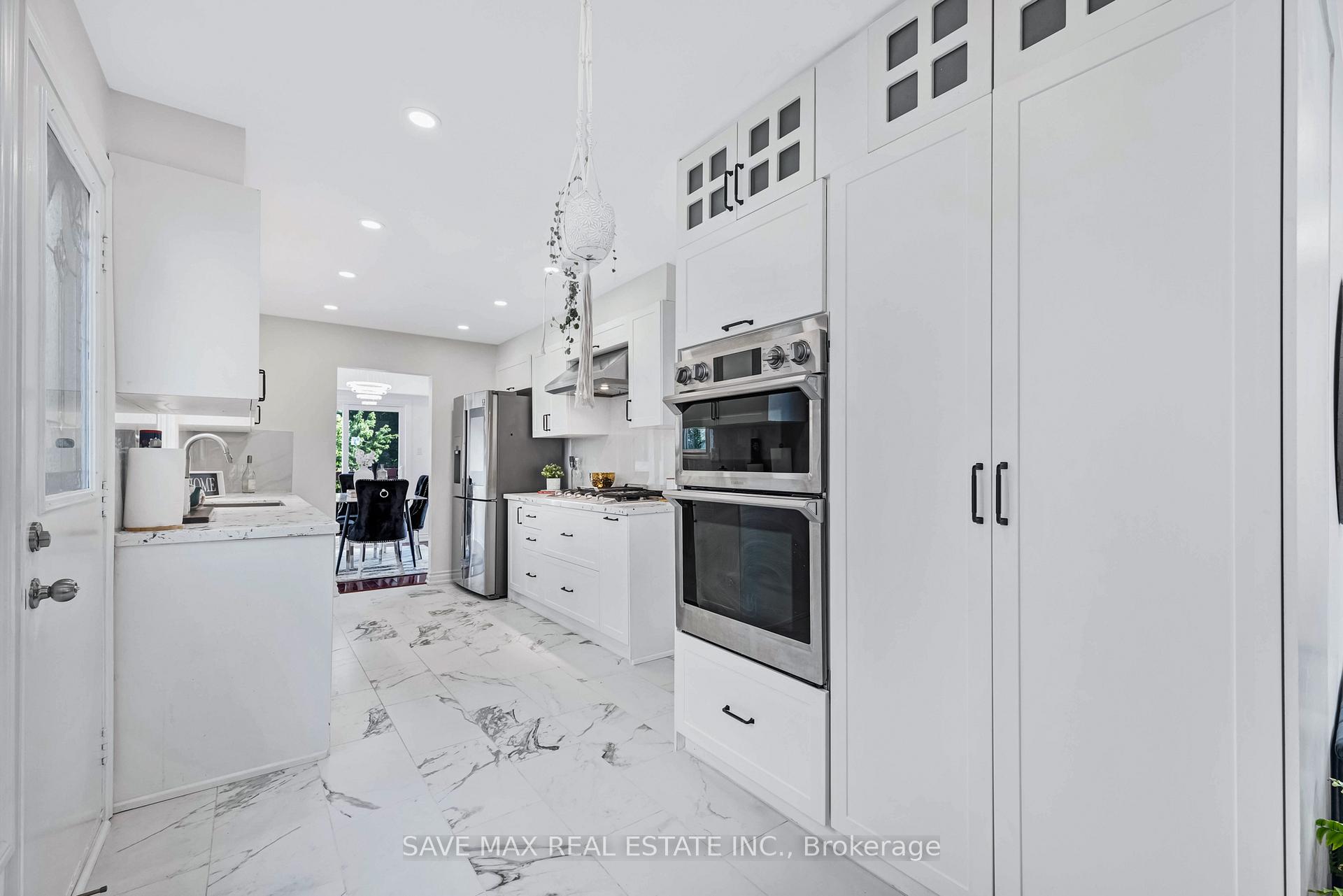 145 East Ave, Toronto, ON M1C3K1 | 3 Bedroom 4 Bathroom Detached House | Image 6