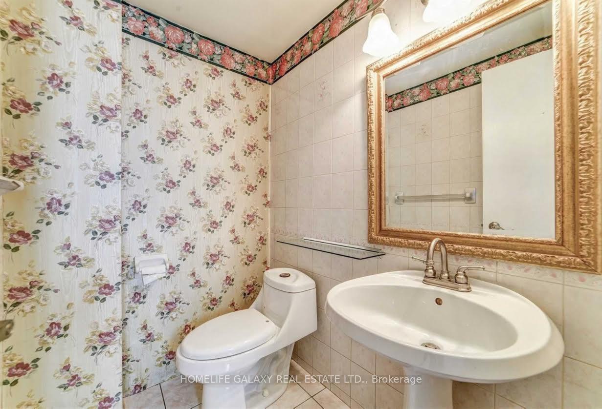 10 Whispering Willow Ptwy, Toronto, ON M1B4A8 | 3 Bedroom 4 Bathroom Detached House | Image 5