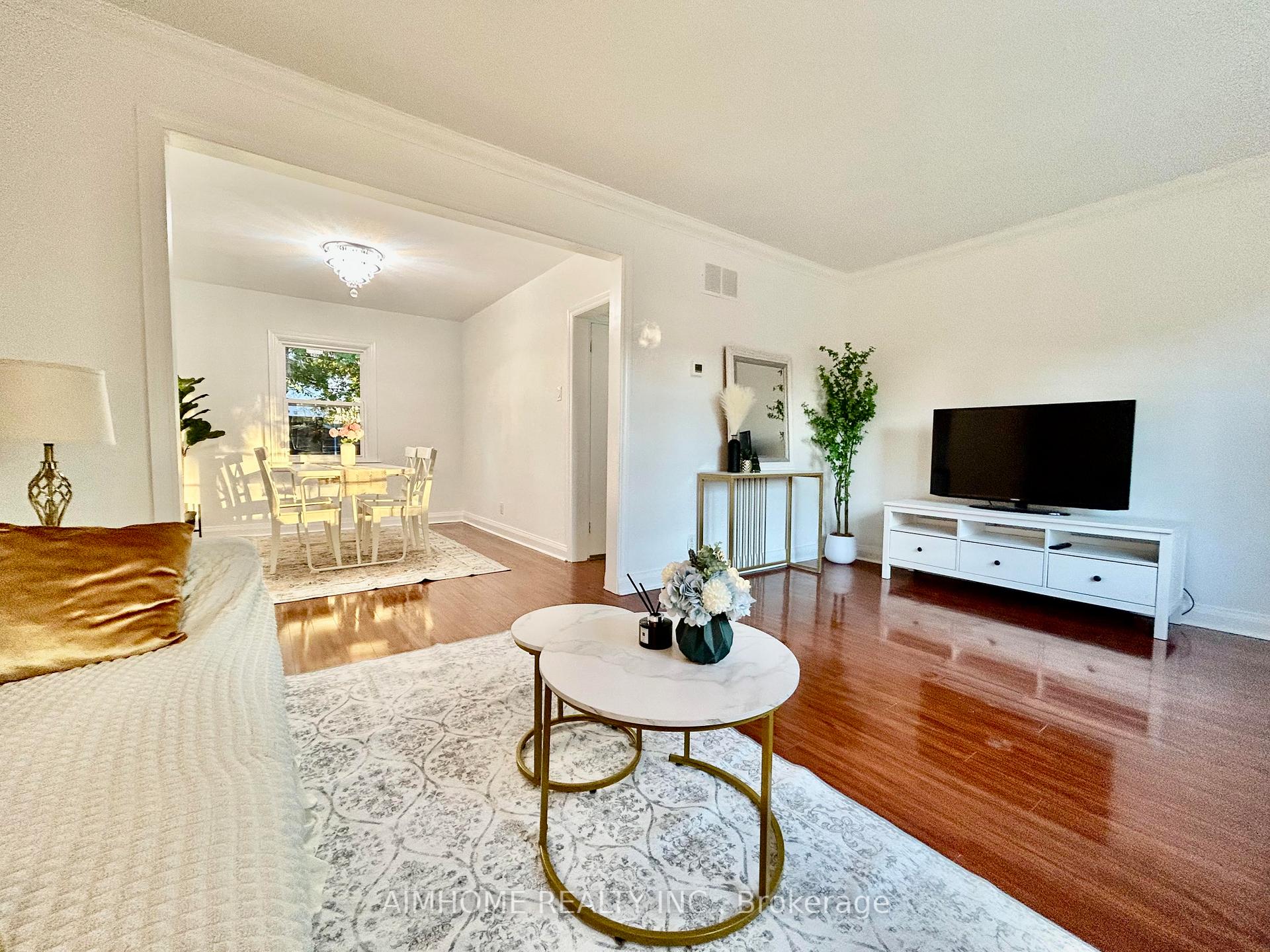 23 Kingswell Cres, Toronto, ON M1L3E2 | 2 Bedroom 3 Bathroom Detached House | Image 9