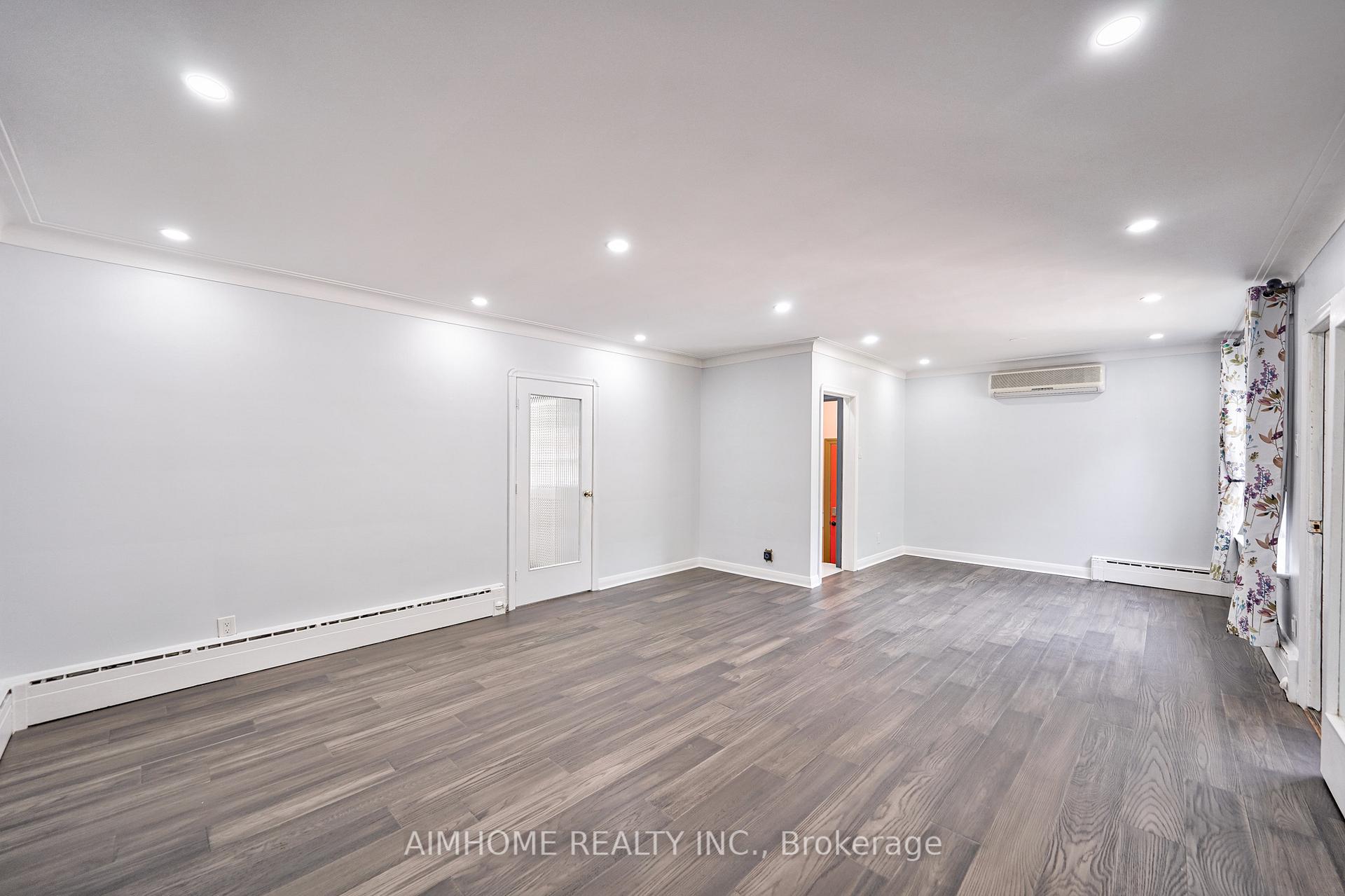 193 Scarboro Cres, Toronto, ON M1M2J6 | 3 Bedroom 3 Bathroom Detached House | Image 8