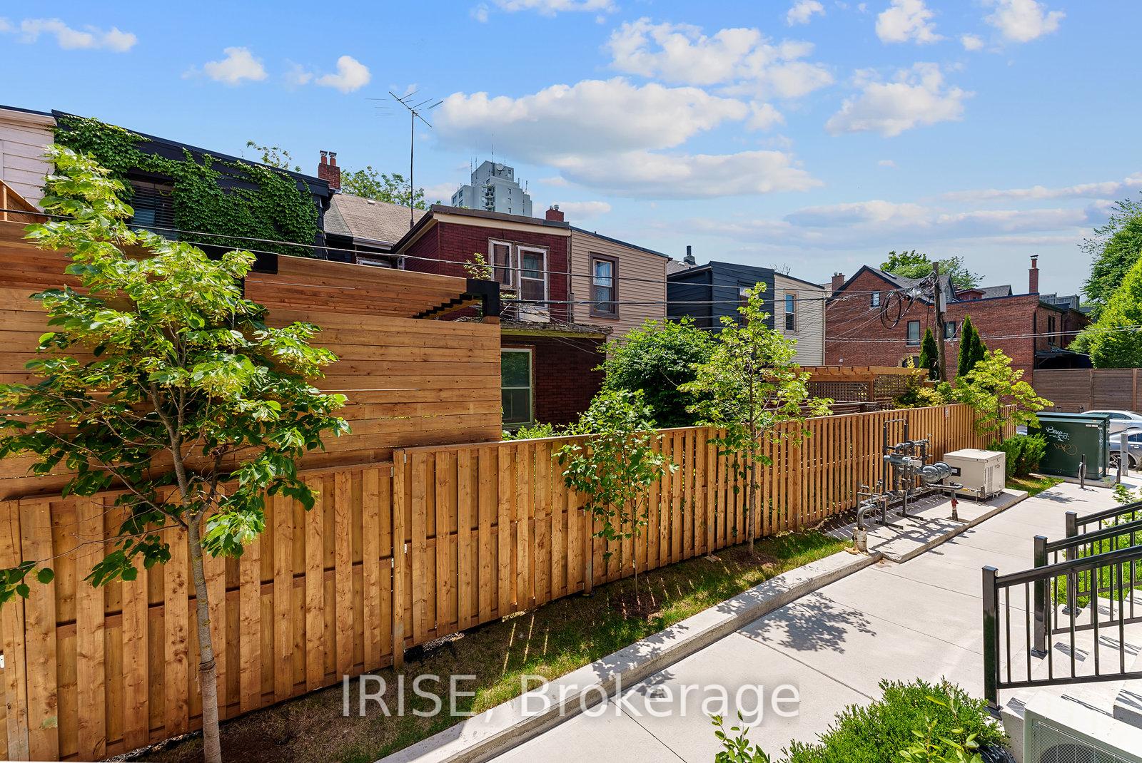 #110 - 485 Logan Ave, Toronto, ON M4M2P5 | 2 Bedroom 2 Bathroom Condo Townhouse | Image 22