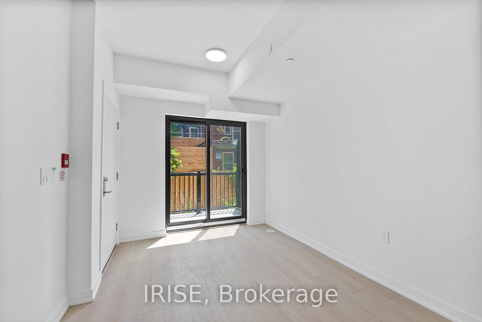 #110 - 485 Logan Ave, Toronto, ON M4M2P5 | 2 Bedroom 2 Bathroom Condo Townhouse | Image 6