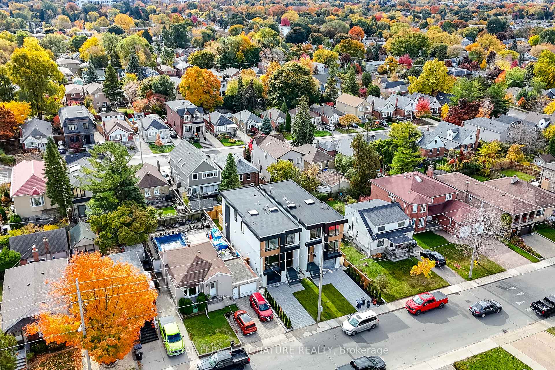 99 Yardley Ave, Toronto, ON M4B2A9 | 4 Bedroom 5 Bathroom Detached House | Image 38