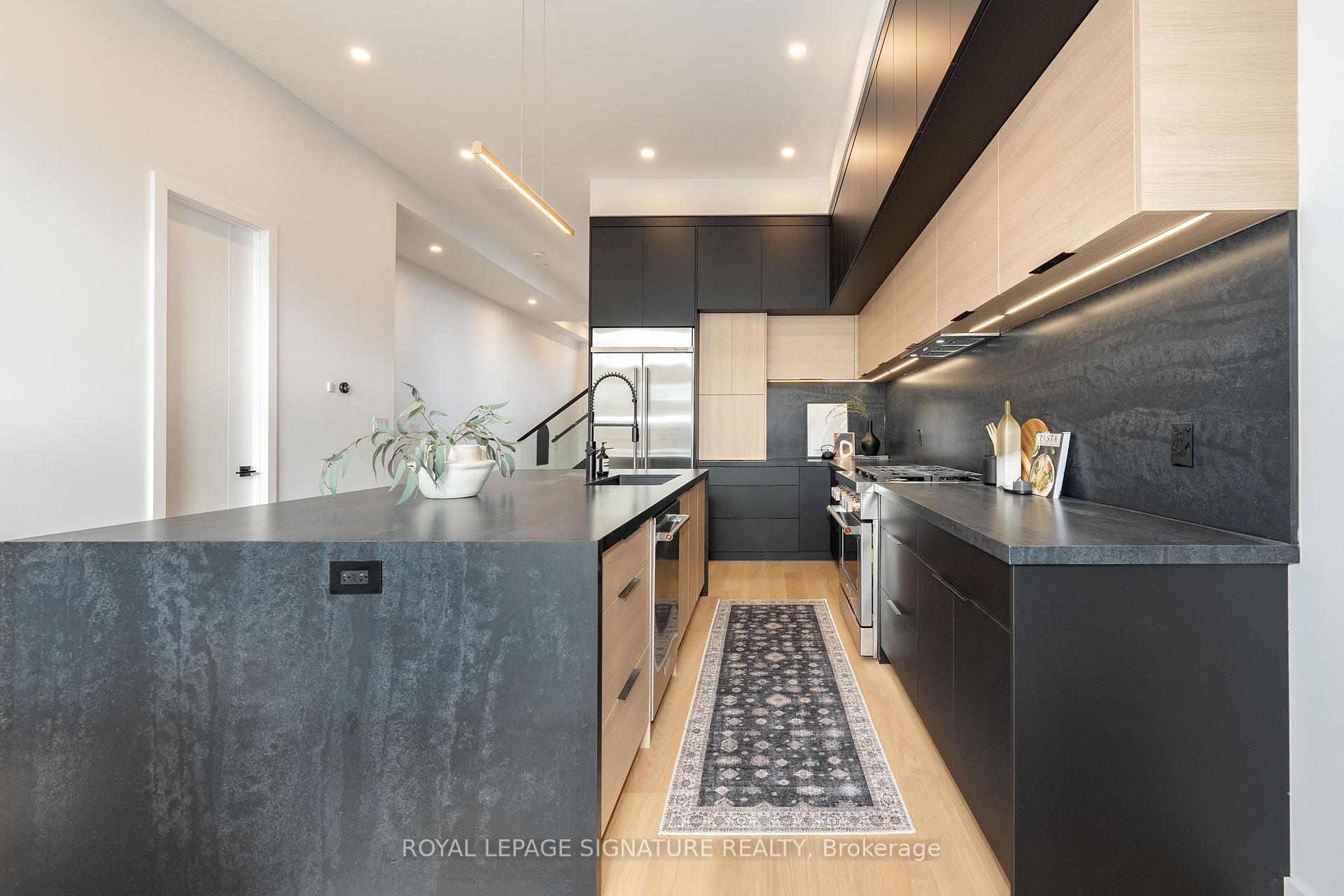 99 Yardley Ave, Toronto, ON M4B2A9 | 4 Bedroom 5 Bathroom Detached House | Image 6