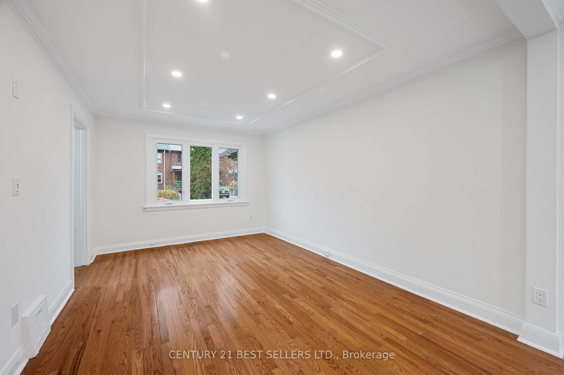 51 Hertle Ave, Toronto, ON M4L2T3 | 3 Bedroom 3 Bathroom Semi-Detached House | Image 11