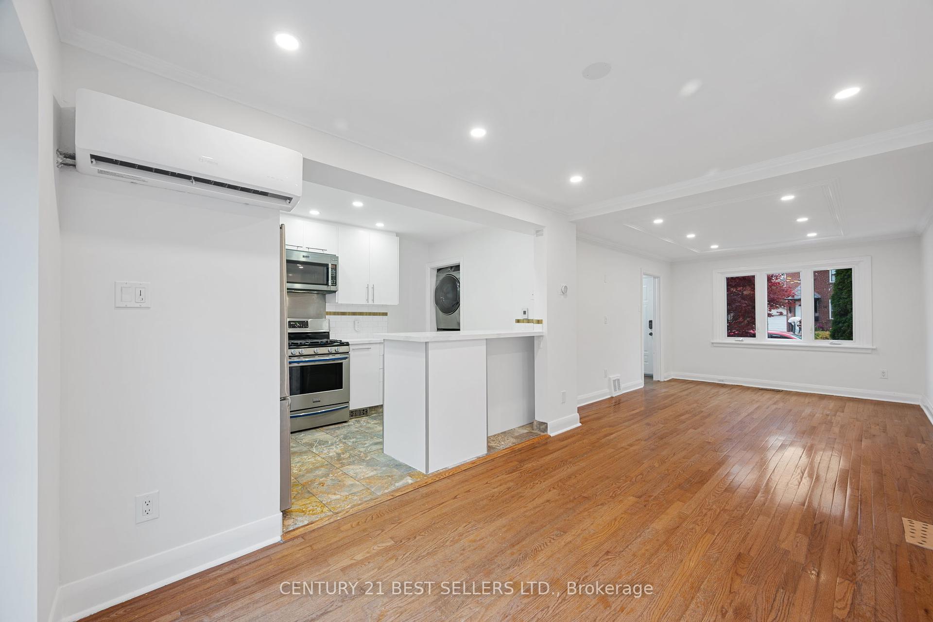 51 Hertle Ave, Toronto, ON M4L2T3 | 3 Bedroom 3 Bathroom Semi-Detached House | Image 12