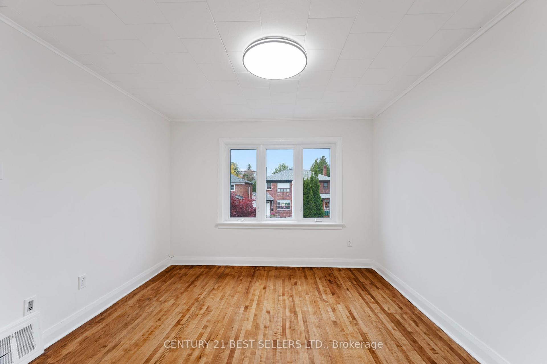 51 Hertle Ave, Toronto, ON M4L2T3 | 3 Bedroom 3 Bathroom Semi-Detached House | Image 19