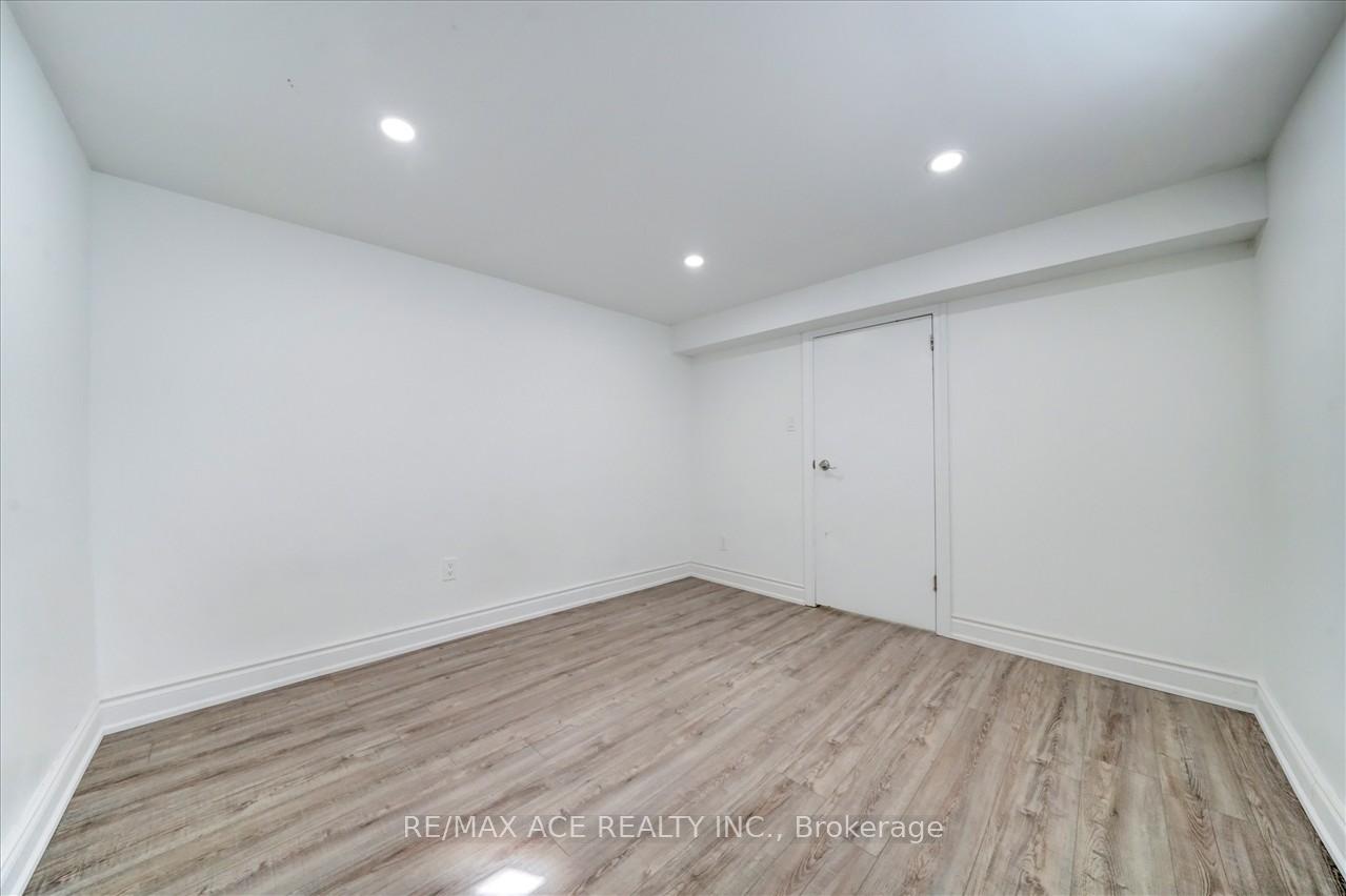20 Martindale Rd, Toronto, ON M1M2B7 | 3 Bedroom 3 Bathroom Detached House | Image 28