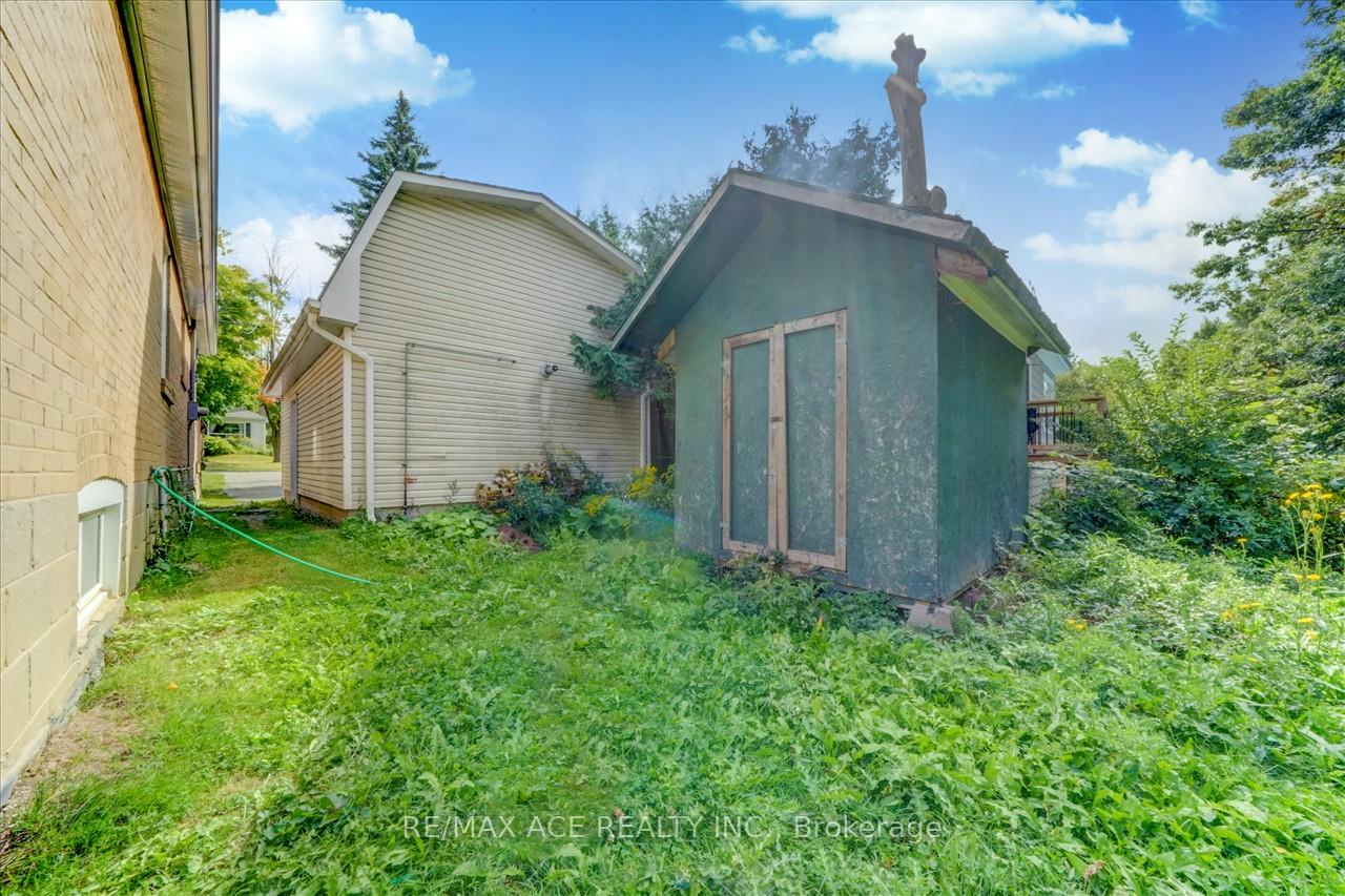 20 Martindale Rd, Toronto, ON M1M2B7 | 3 Bedroom 3 Bathroom Detached House | Image 35