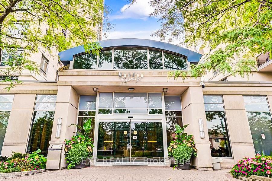 #939 - 18 Mondeo Dr, Toronto, ON M1P5C8 | 1 Bedroom 1 Bathroom Condo Apt | Image 1
