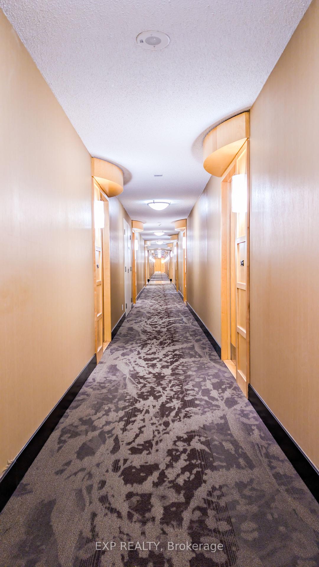 #939 - 18 Mondeo Dr, Toronto, ON M1P5C8 | 1 Bedroom 1 Bathroom Condo Apt | Image 6