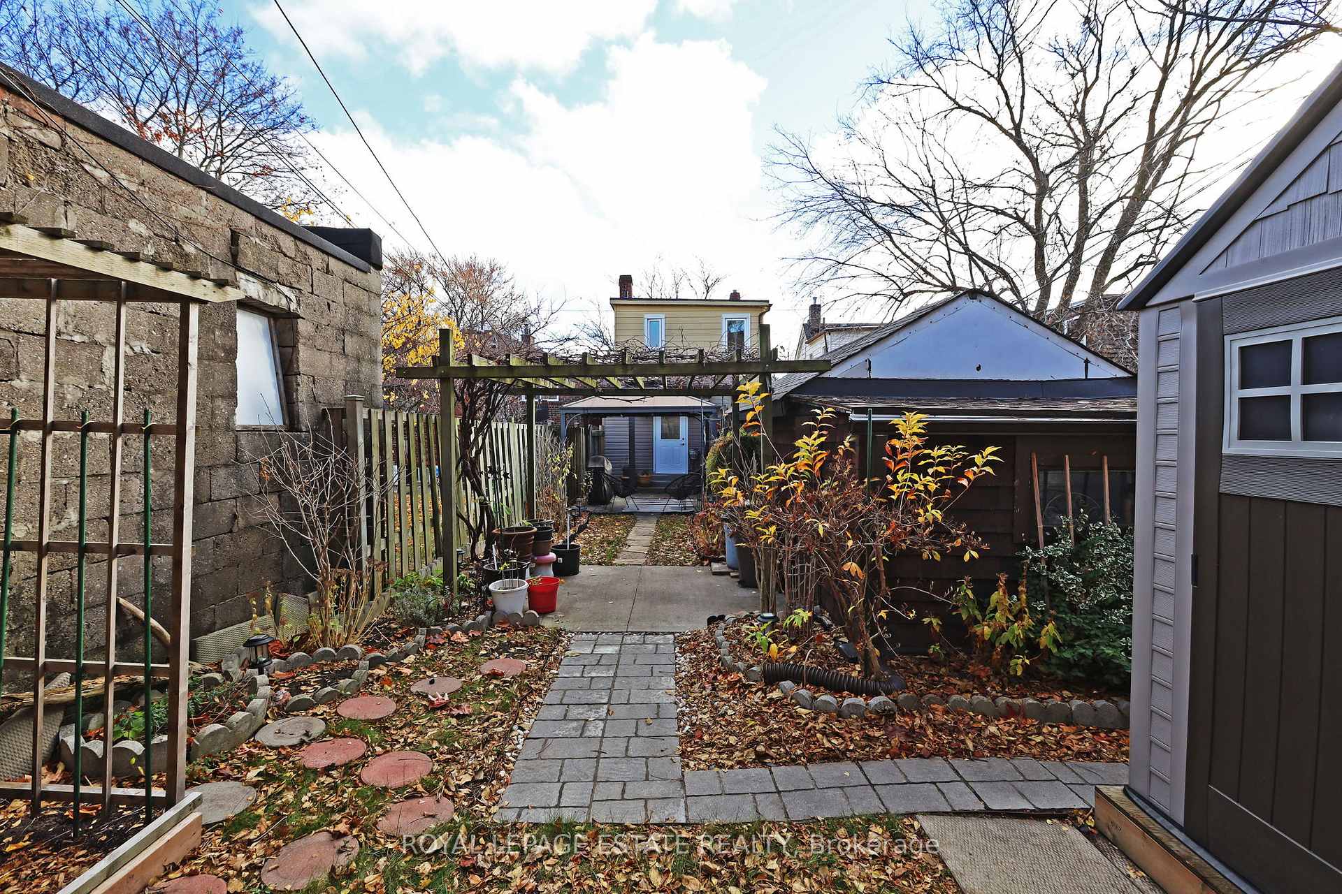 340 Mortimer Ave, Toronto, ON M4J2E1 | 3 Bedroom 2 Bathroom Detached House | Image 37