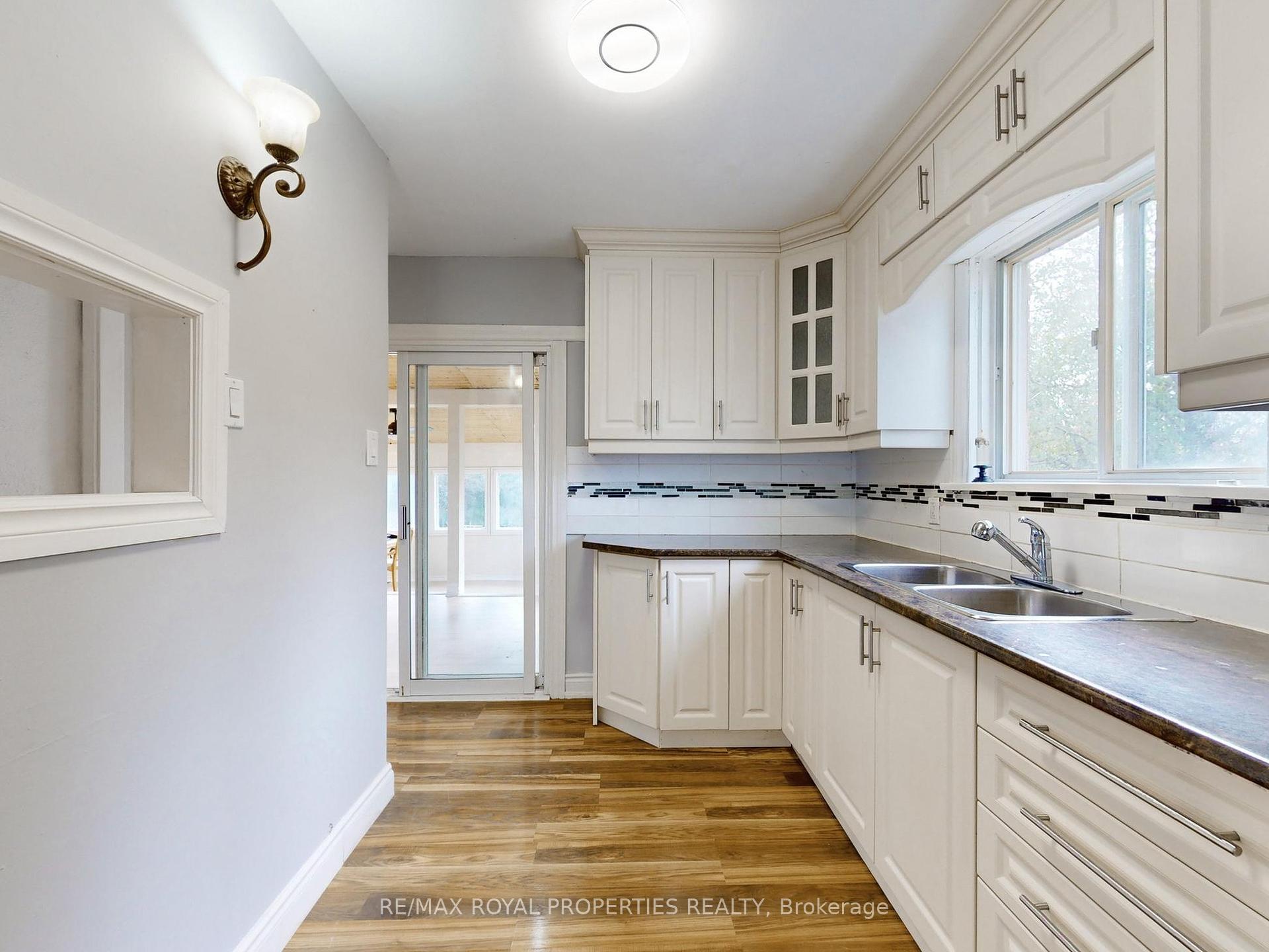 89 Cree Ave, Toronto, ON M1M1Z9 | 3 Bedroom 2 Bathroom Detached House | Image 11