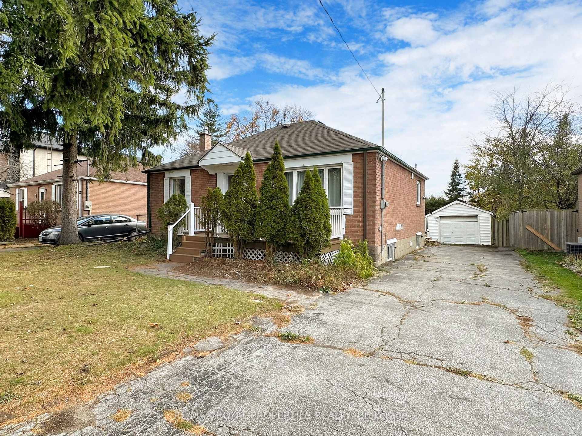 89 Cree Ave, Toronto, ON M1M1Z9 | 3 Bedroom 2 Bathroom Detached House | Image 2