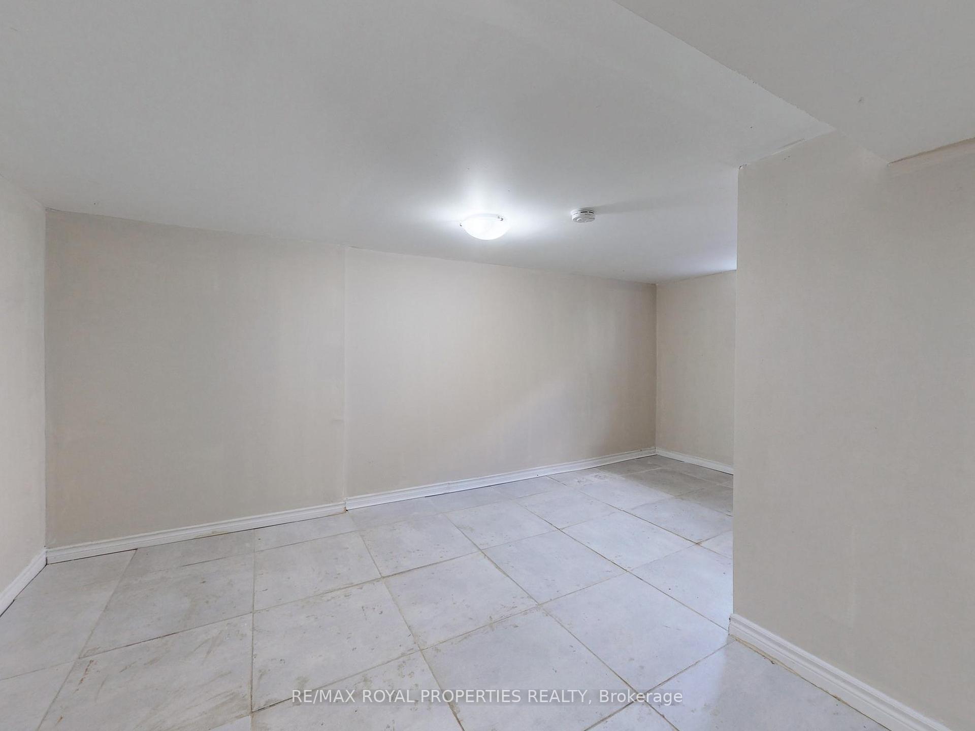 89 Cree Ave, Toronto, ON M1M1Z9 | 3 Bedroom 2 Bathroom Detached House | Image 31