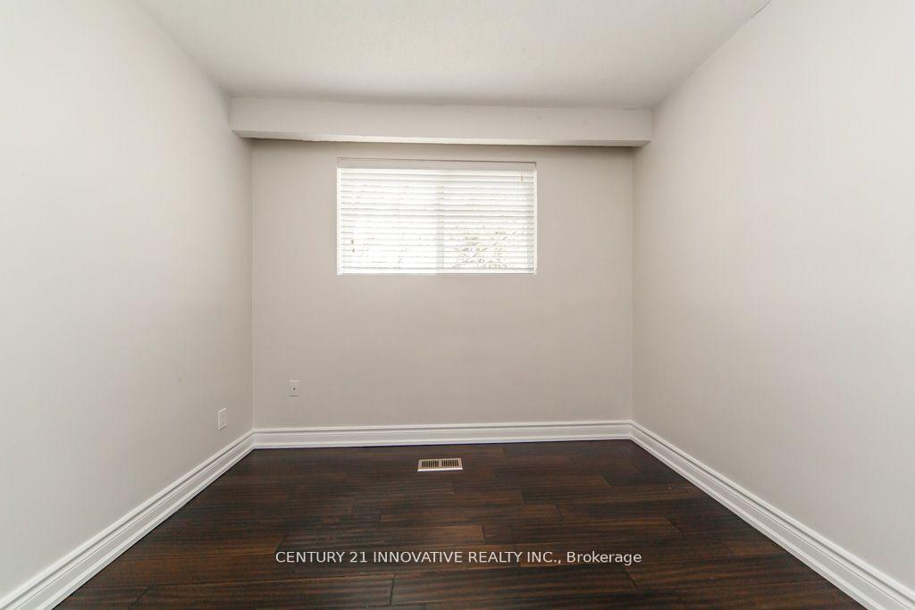 135 Queensbury Ave, Toronto, ON M1N2X8 | 3 Bedroom 3 Bathroom Detached House | Image 1