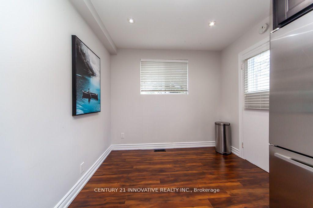 135 Queensbury Ave, Toronto, ON M1N2X8 | 3 Bedroom 3 Bathroom Detached House | Image 10