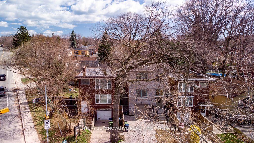 135 Queensbury Ave, Toronto, ON M1N2X8 | 3 Bedroom 3 Bathroom Detached House | Image 27
