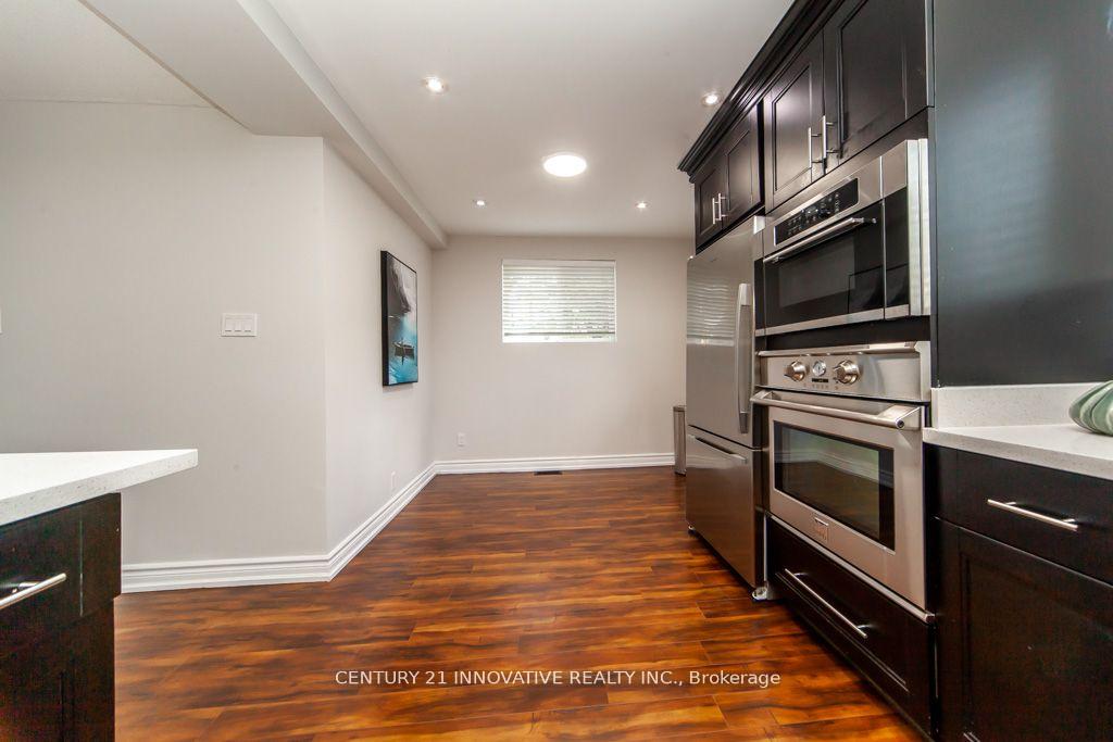 135 Queensbury Ave, Toronto, ON M1N2X8 | 3 Bedroom 3 Bathroom Detached House | Image 9