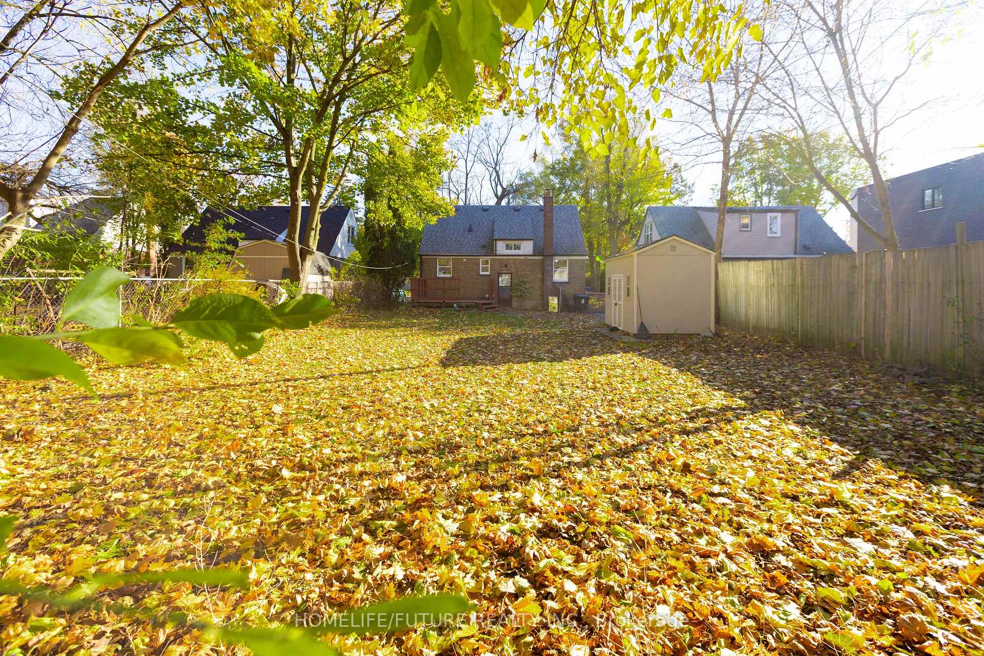 226 Oakridge Dr, Toronto, ON M1M2B3 | 3 Bedroom 2 Bathroom Detached House | Image 37
