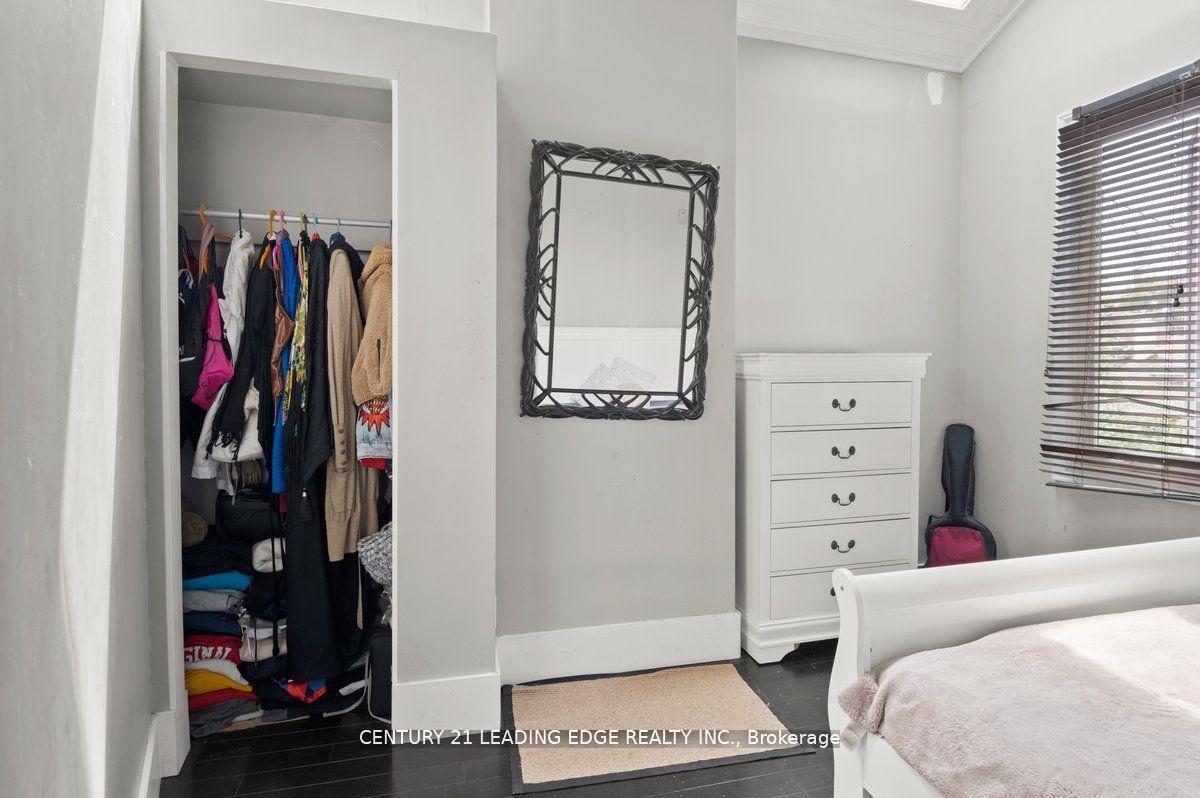 25 Eastwood Ave, Toronto, ON M1N3G9 | 3 Bedroom 3 Bathroom Detached House | Image 22