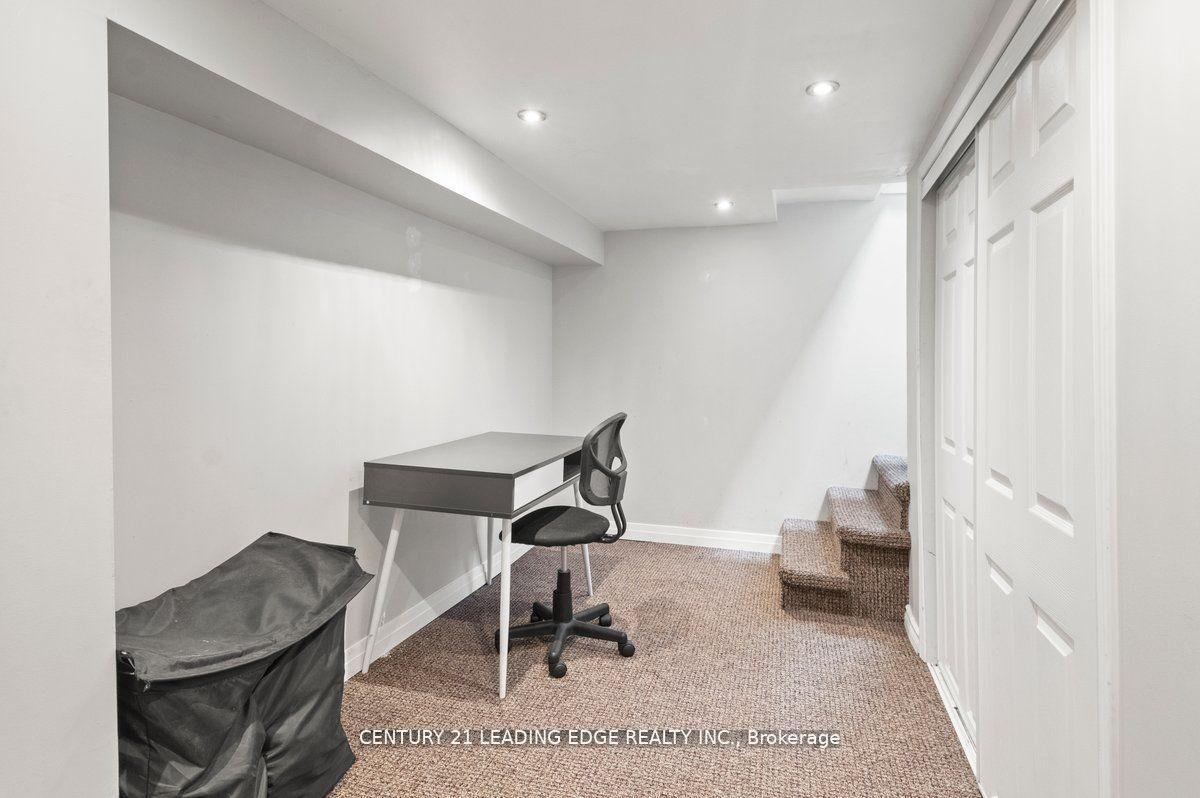 25 Eastwood Ave, Toronto, ON M1N3G9 | 3 Bedroom 3 Bathroom Detached House | Image 25