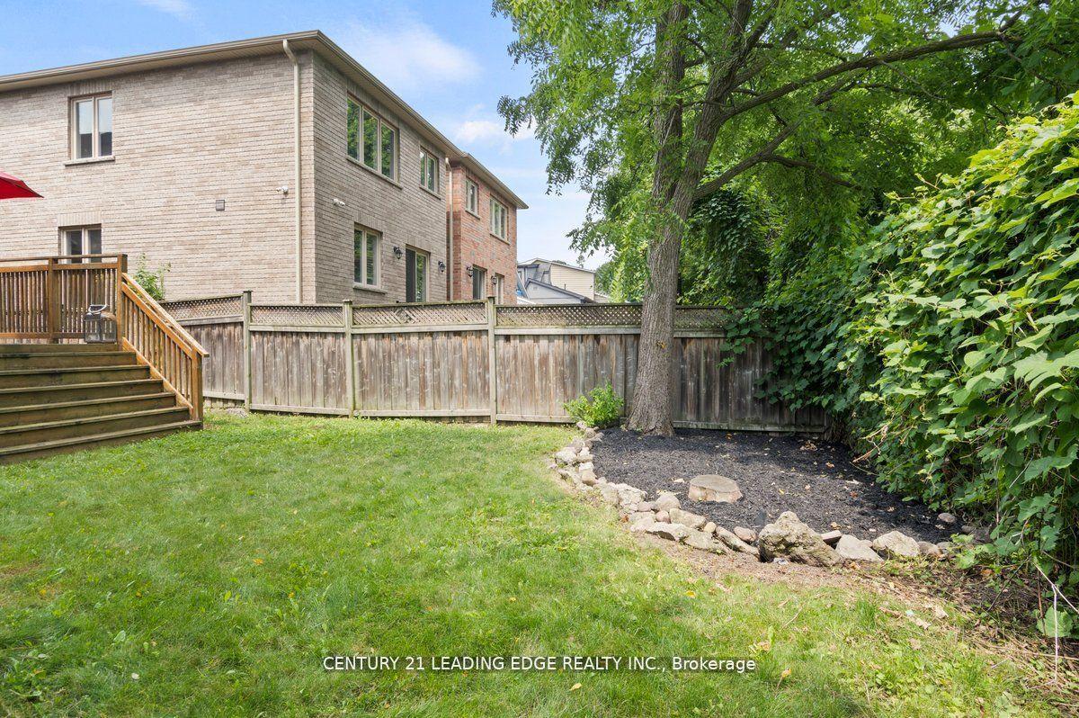 25 Eastwood Ave, Toronto, ON M1N3G9 | 3 Bedroom 3 Bathroom Detached House | Image 29