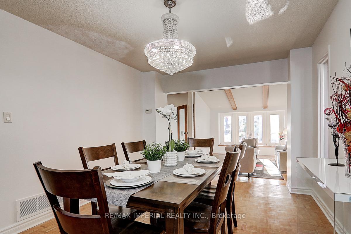 28 Relroy Crt, Toronto, ON M1W2Y7 | 4 Bedroom 4 Bathroom Detached House | Image 13