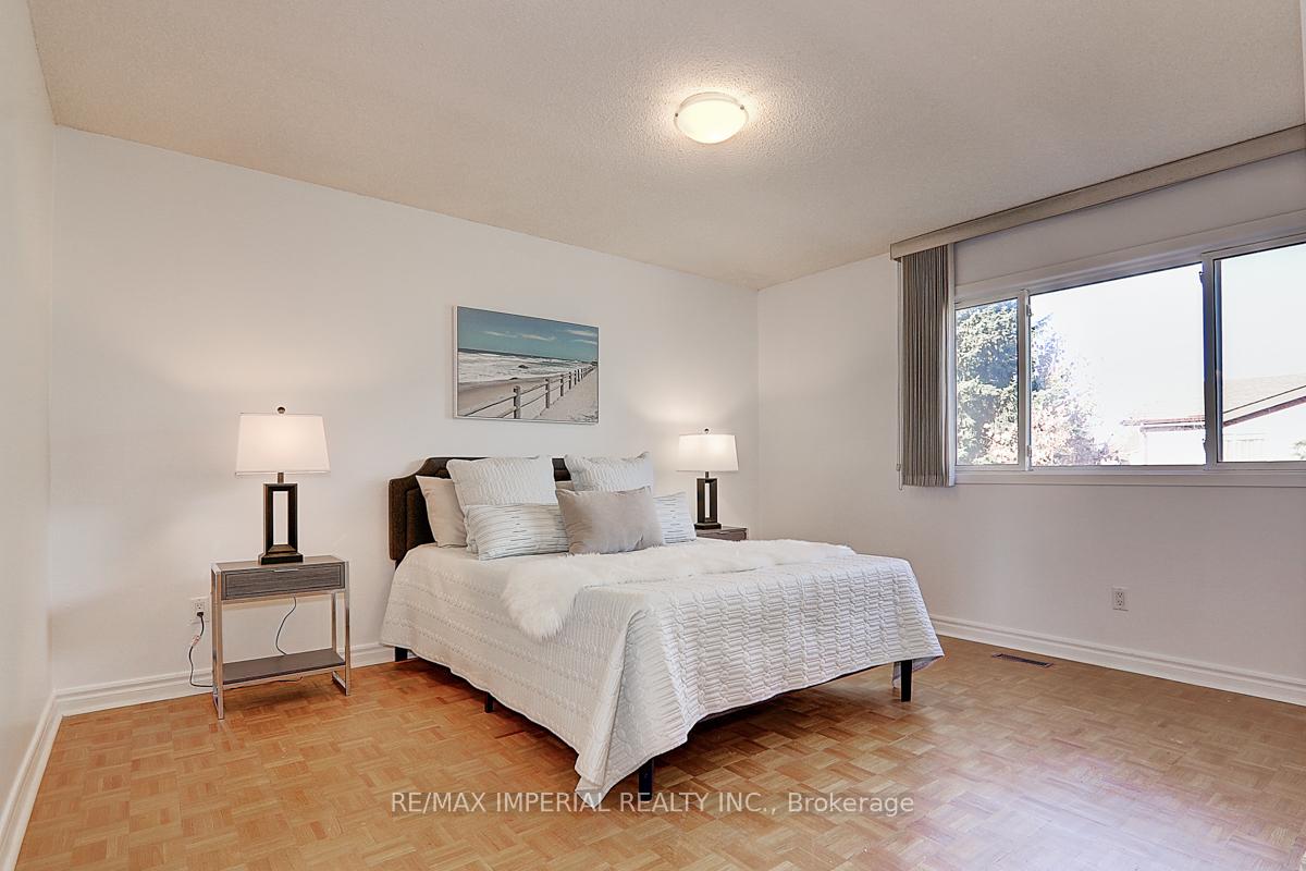 28 Relroy Crt, Toronto, ON M1W2Y7 | 4 Bedroom 4 Bathroom Detached House | Image 24