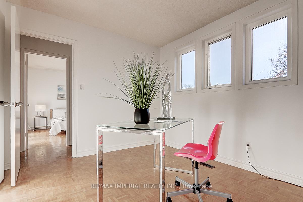 28 Relroy Crt, Toronto, ON M1W2Y7 | 4 Bedroom 4 Bathroom Detached House | Image 33