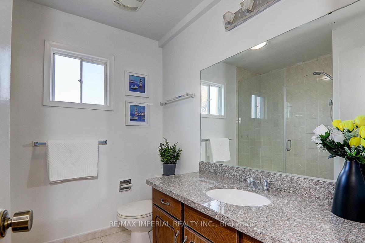 28 Relroy Crt, Toronto, ON M1W2Y7 | 4 Bedroom 4 Bathroom Detached House | Image 34