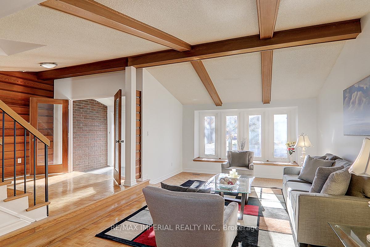 28 Relroy Crt, Toronto, ON M1W2Y7 | 4 Bedroom 4 Bathroom Detached House | Image 9