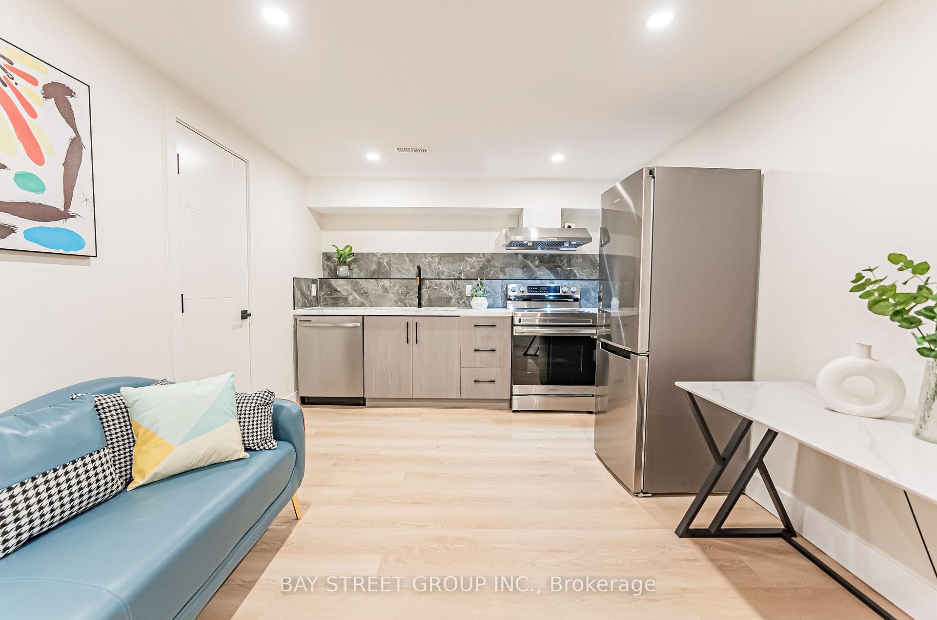 850 Cosburn Ave, Toronto, ON M4C2W2 | 4 Bedroom 5 Bathroom Detached House | Image 30