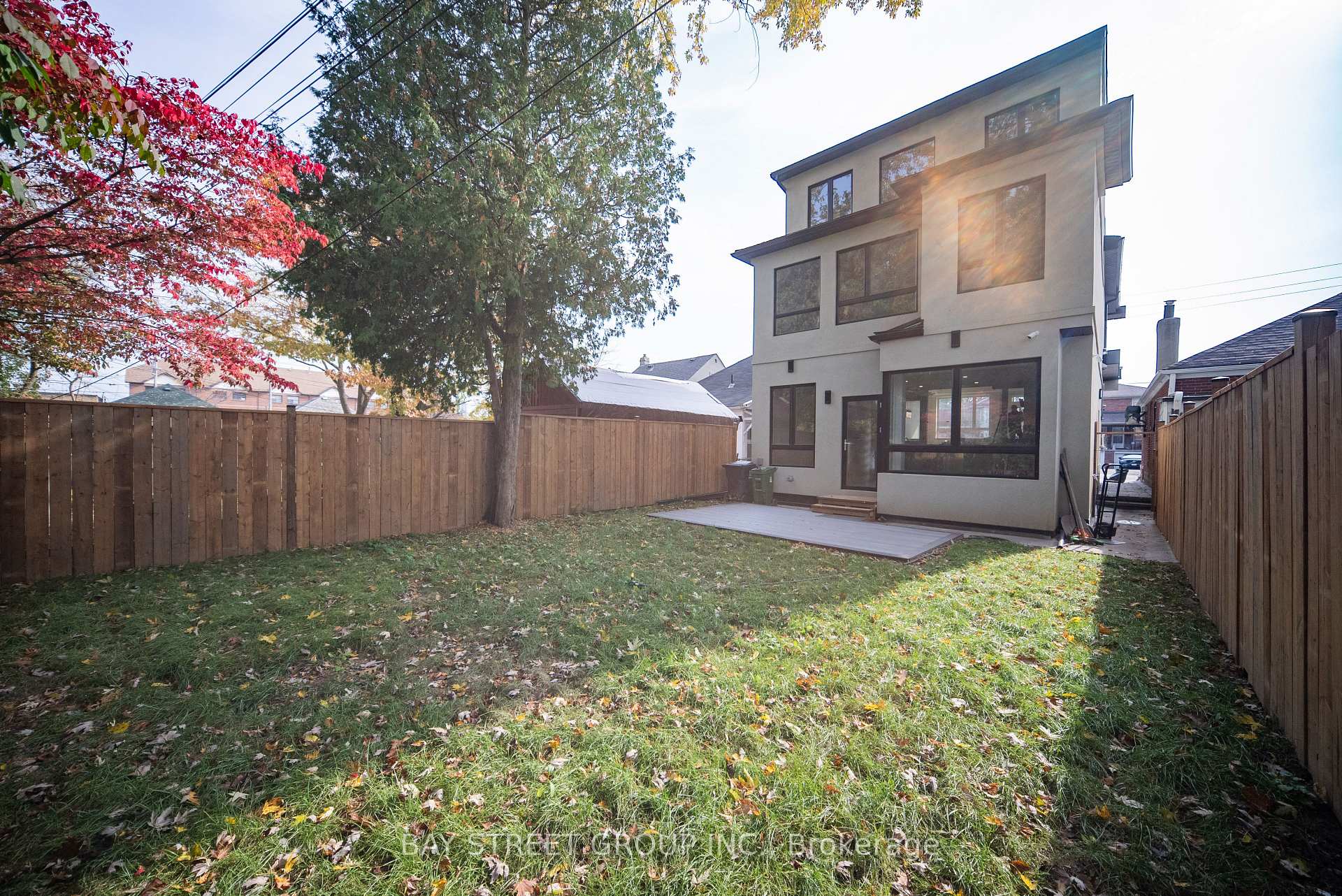 850 Cosburn Ave, Toronto, ON M4C2W2 | 4 Bedroom 5 Bathroom Detached House | Image 34