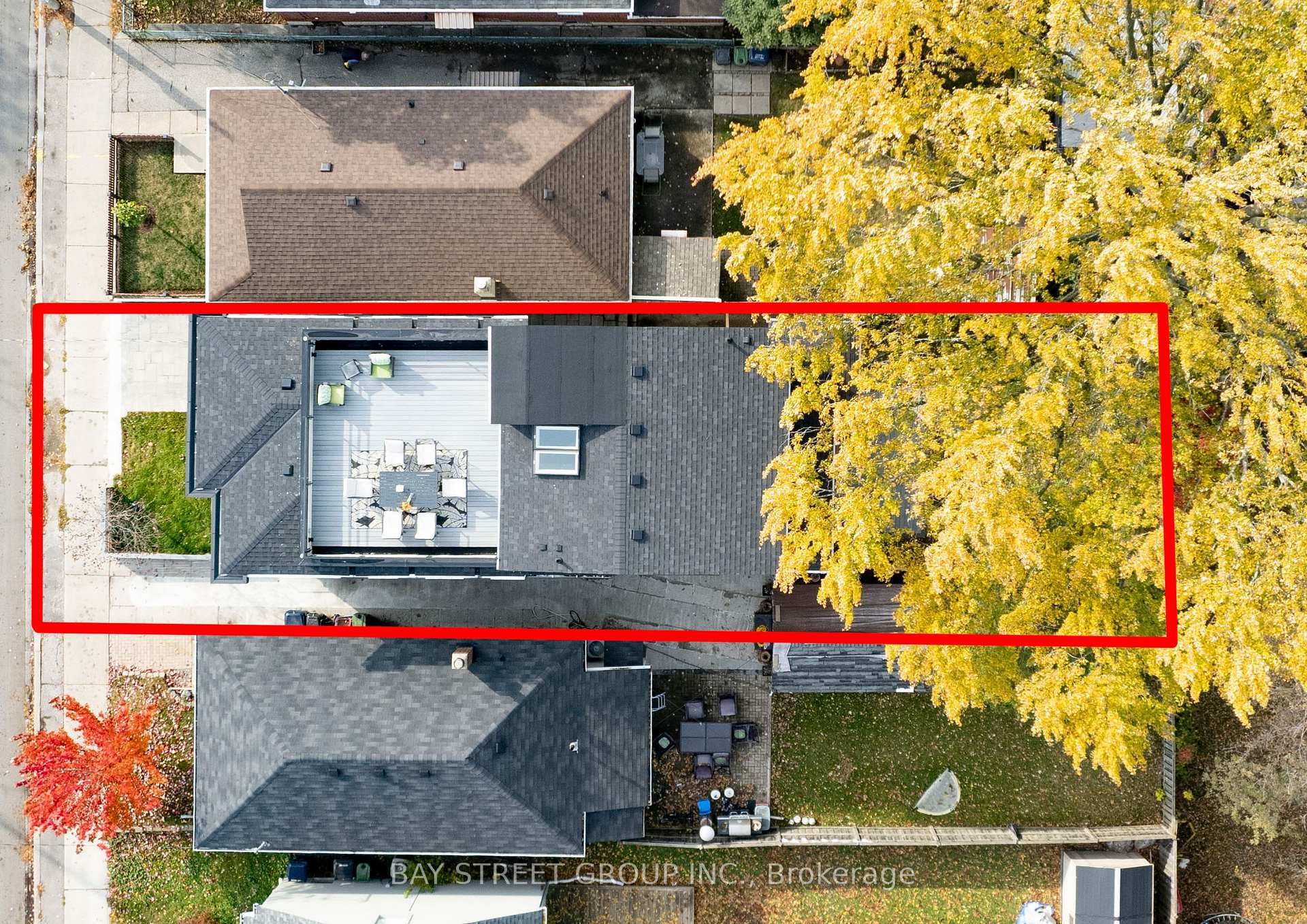 850 Cosburn Ave, Toronto, ON M4C2W2 | 4 Bedroom 5 Bathroom Detached House | Image 36