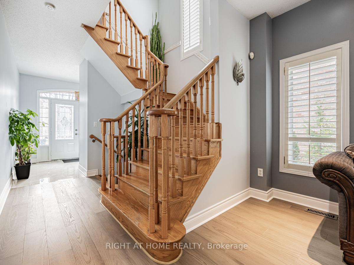 34 Loggerhead Grve, Toronto, ON M1X1T7 | 4 Bedroom 4 Bathroom Detached House | Image 5