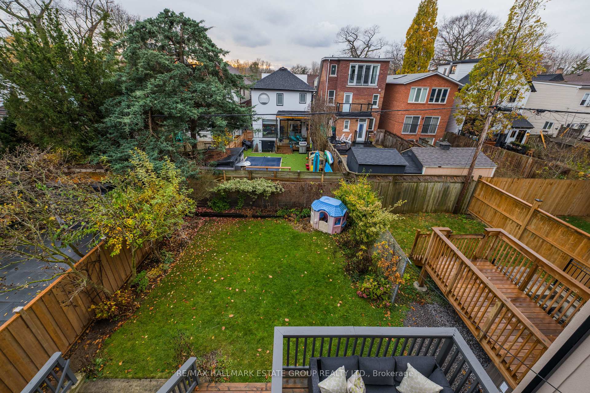 42 Waverley Rd, Toronto, ON M4L3T1 | 4 Bedroom 3 Bathroom Detached House | Image 36