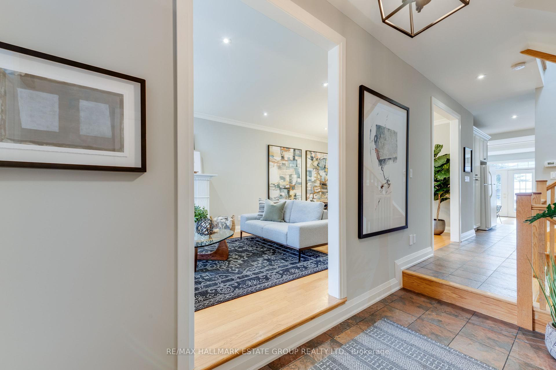 42 Waverley Rd, Toronto, ON M4L3T1 | 4 Bedroom 3 Bathroom Detached House | Image 4