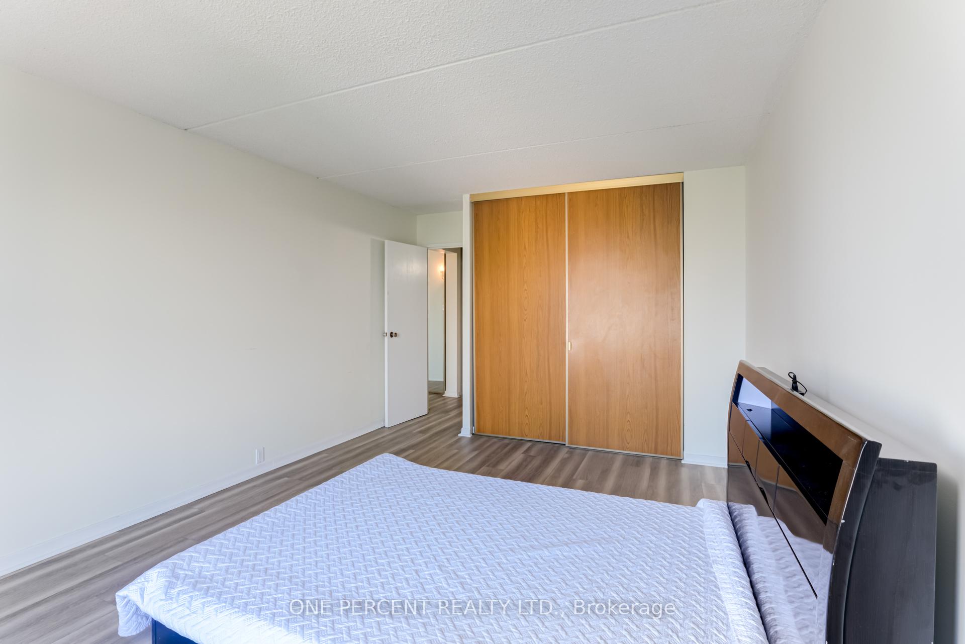 #1106 - 2 Glamorgan Ave, Toronto, ON M1P2M8 | 1 Bedroom 1 Bathroom Condo Apt | Image 12