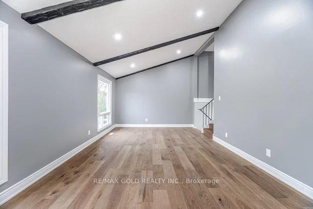 137 Dean Park Rd, Toronto, ON M1B2W8 | 4 Bedroom 4 Bathroom Detached House | Image 17